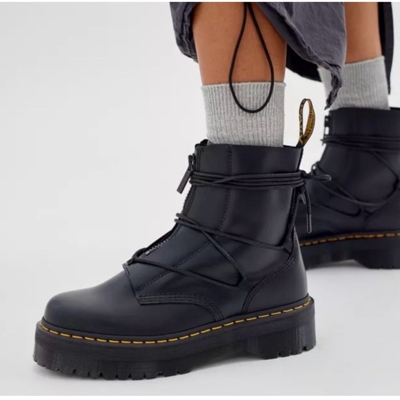 Dr. Marten Jarrick II Laced Leather Platform Boots Size 6 - Picture 1 of 9
